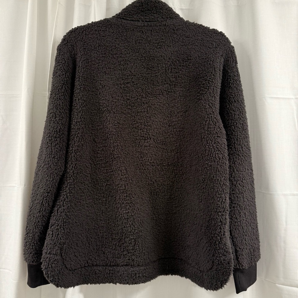 Calvin Klein Black Sherpa Jacket with Gold Zipper Size S - Picture 2 of 5